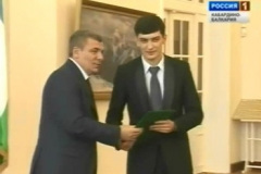 Arsen Kanokov awarded Astemir Karnov with personal grant